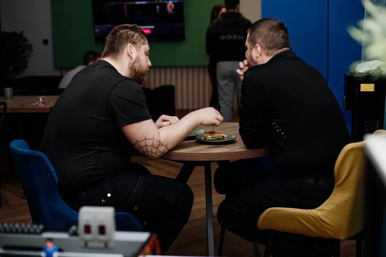 Изображение клуба POLYGON № 10