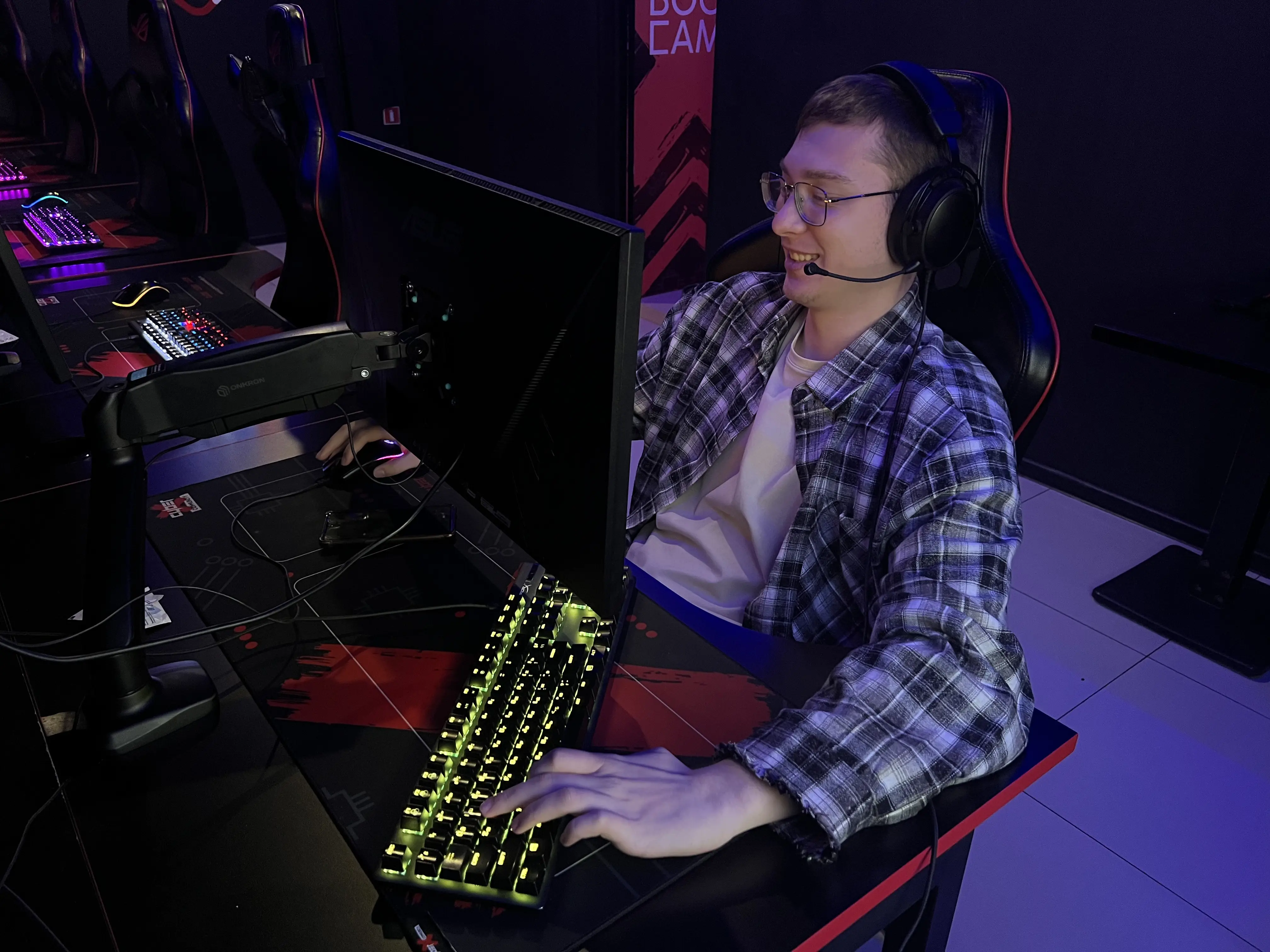 Изображение клуба CyberX Екатеринбург Восточная № 6