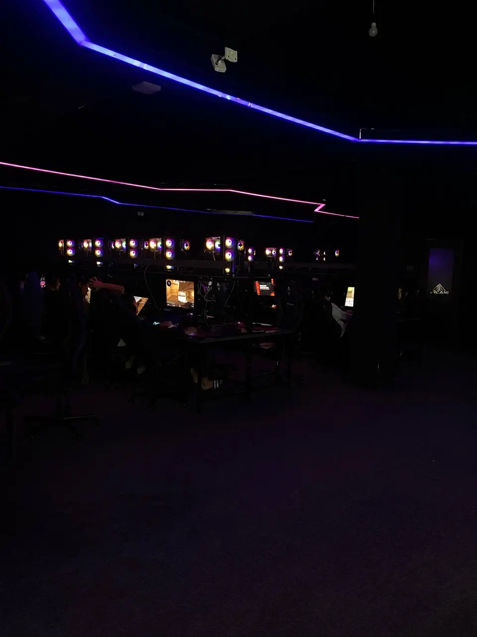 Изображение клуба Arcane № 3