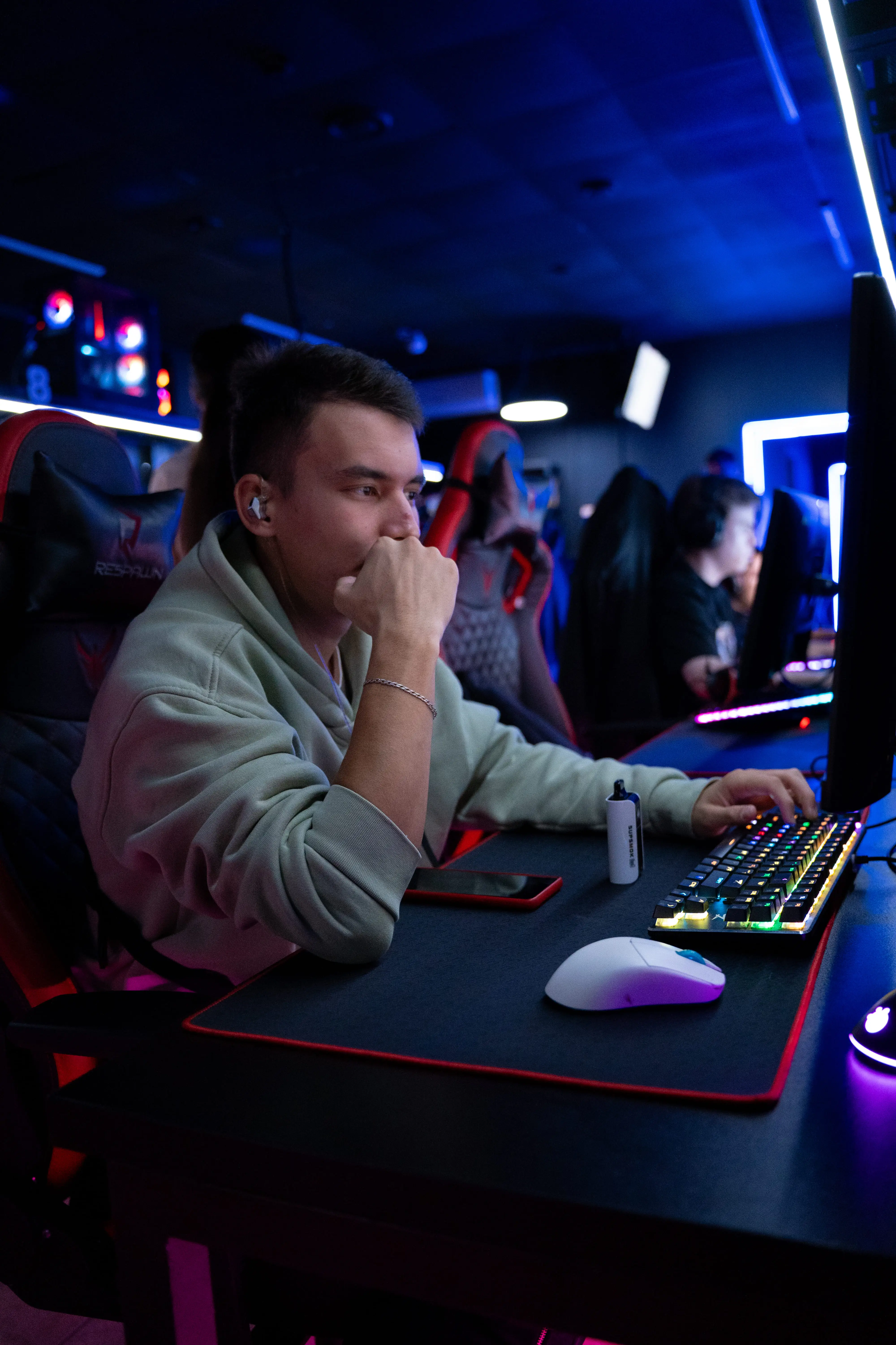 Изображение клуба RESPAWN № 3