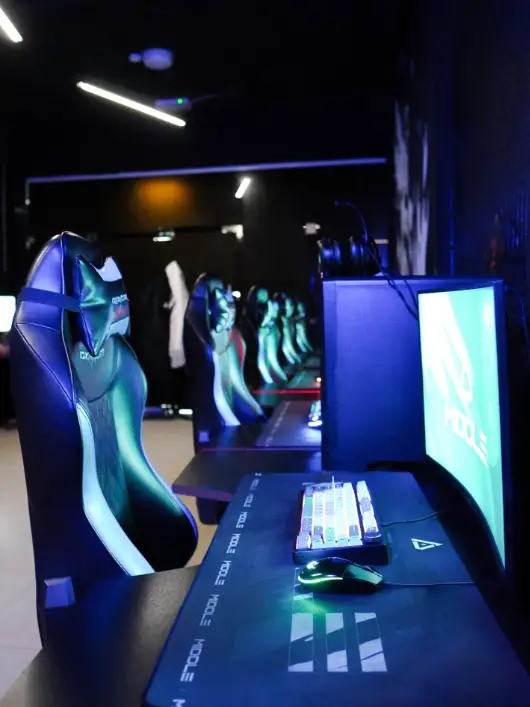 Изображение клуба Middle № 3