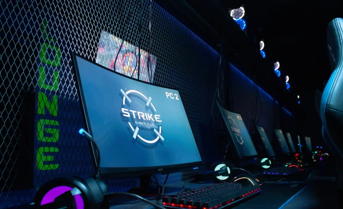 Изображение клуба Strike № 2