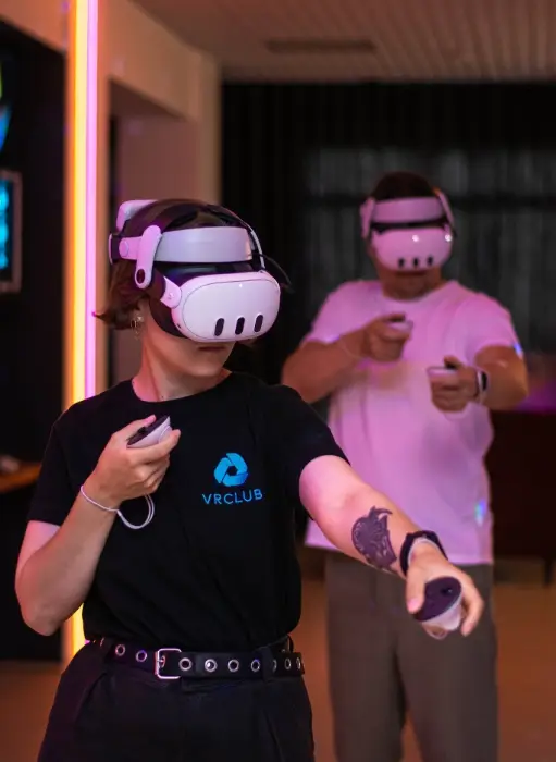 Изображение клуба Neon VR № 3