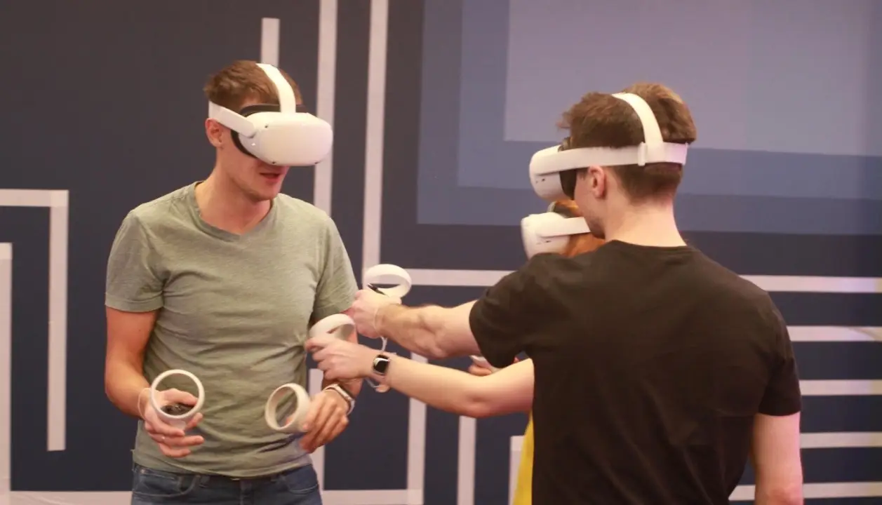 Изображение клуба Another World № 6