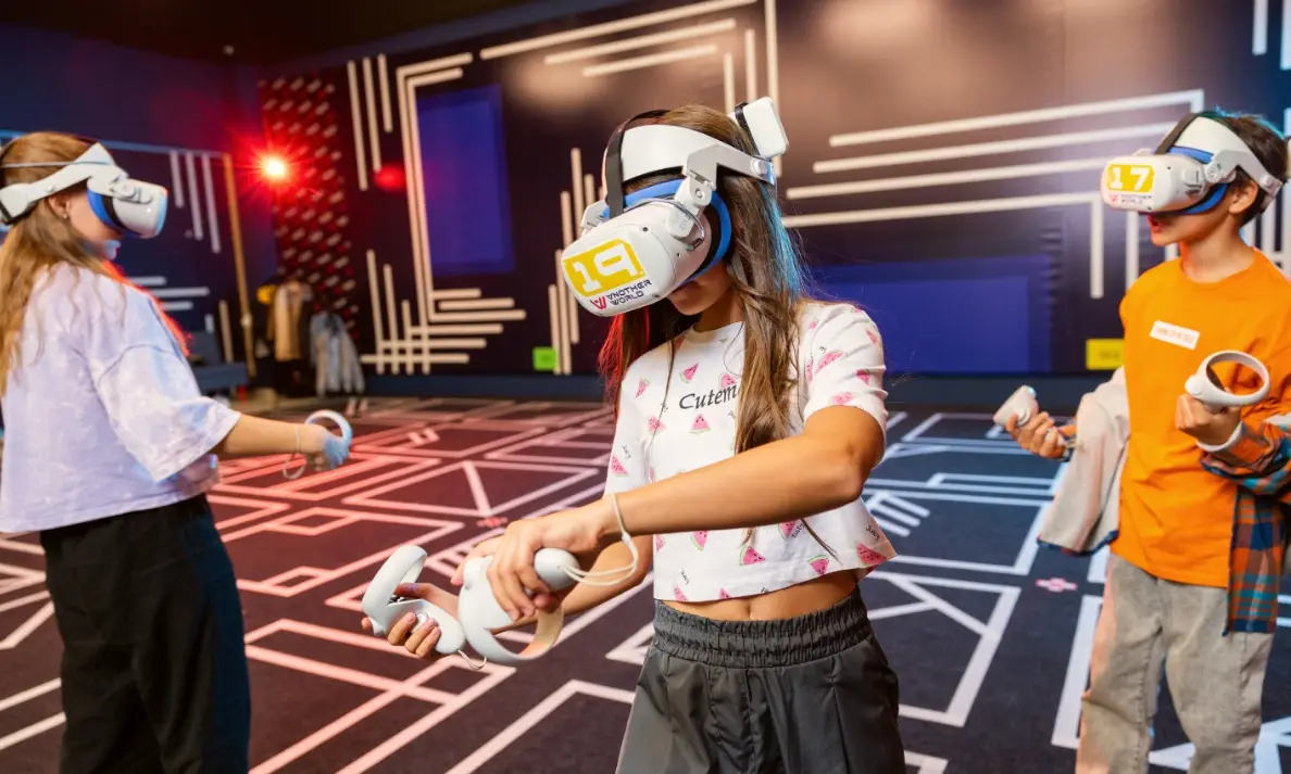 Изображение клуба Another world № 4