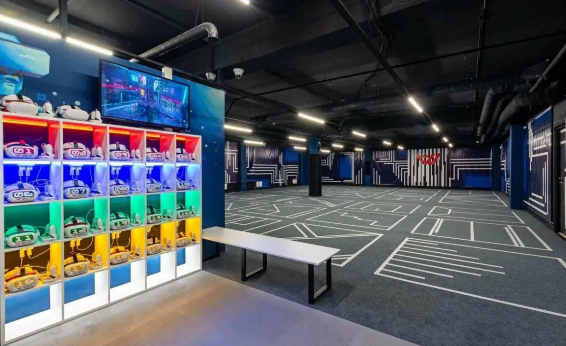 Изображение клуба Another World № 5