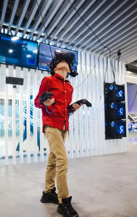 Изображение клуба MIR VR Охта молл № 7