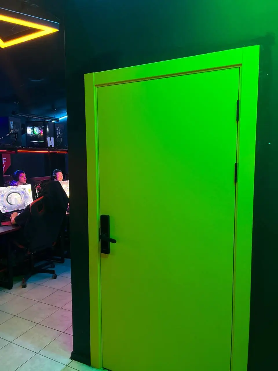 Изображение клуба CyberX Ноябрьск № 8