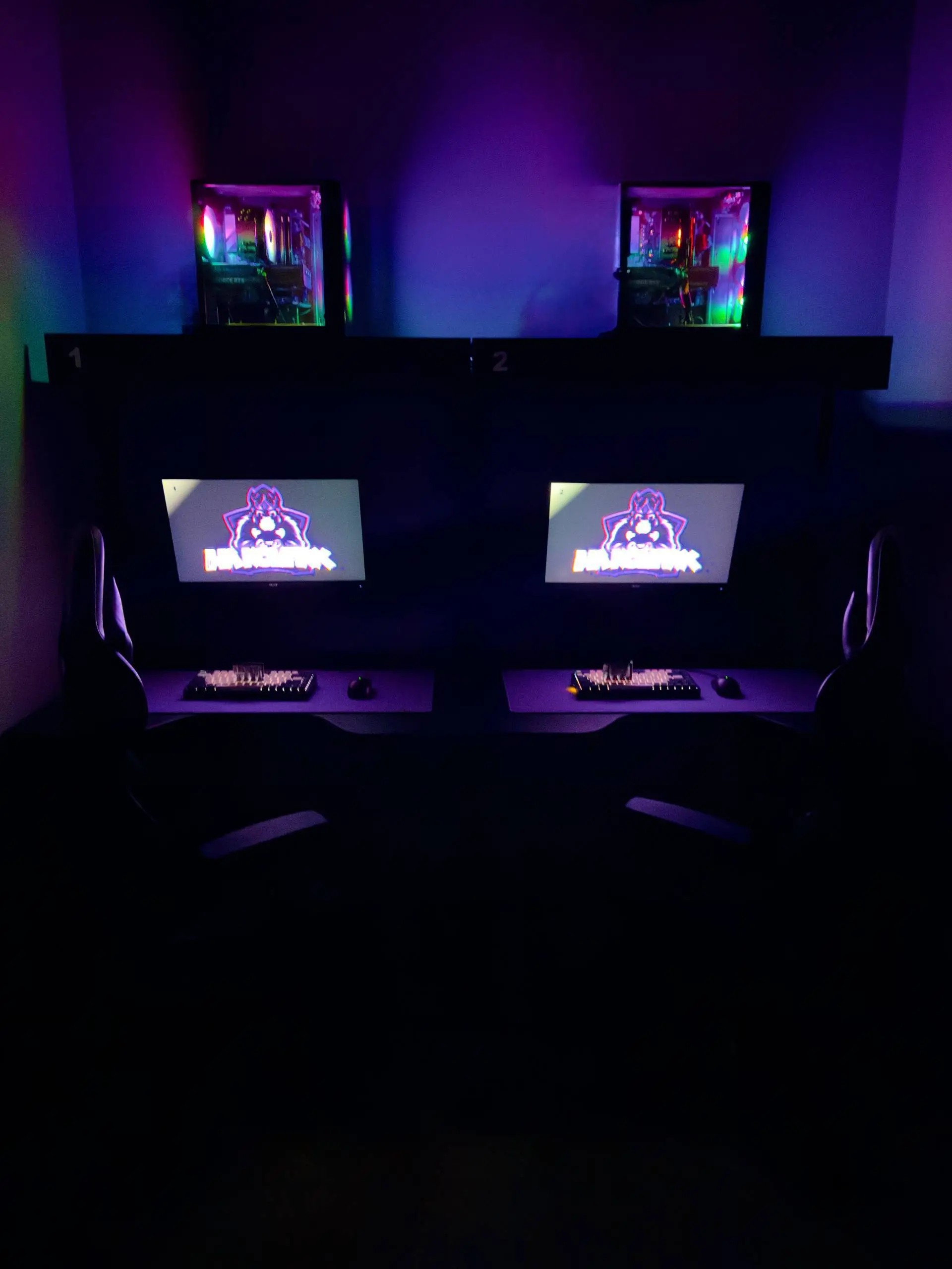 Изображение клуба НА КОМПАХ № 8