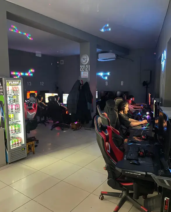 Изображение клуба Azeroth № 5