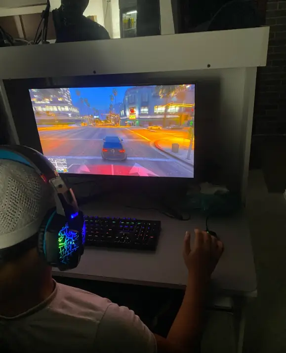 Изображение клуба Odyssey № 3