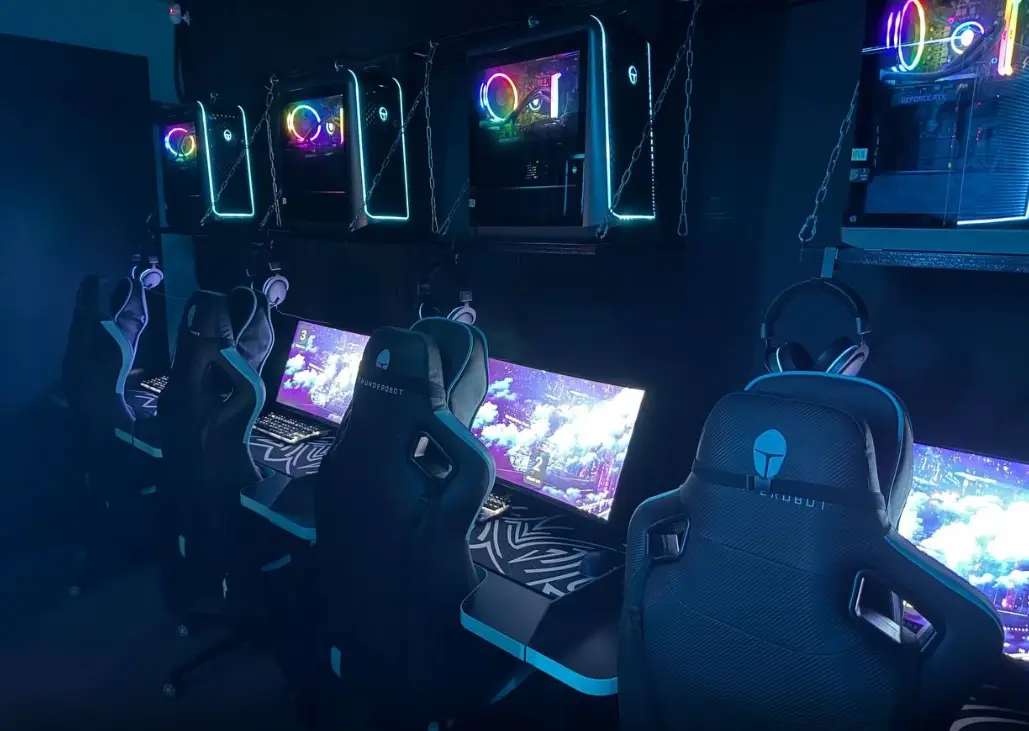 Изображение клуба Cyber Club Thunder № 1