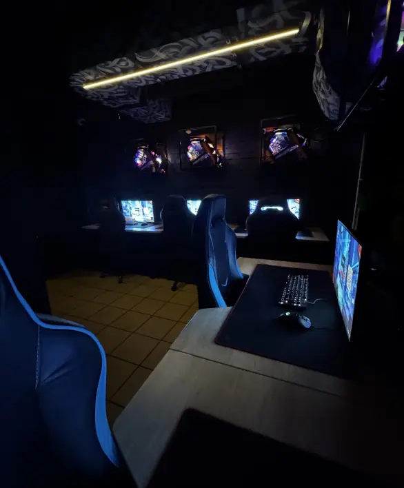 Изображение клуба White Raven № 5