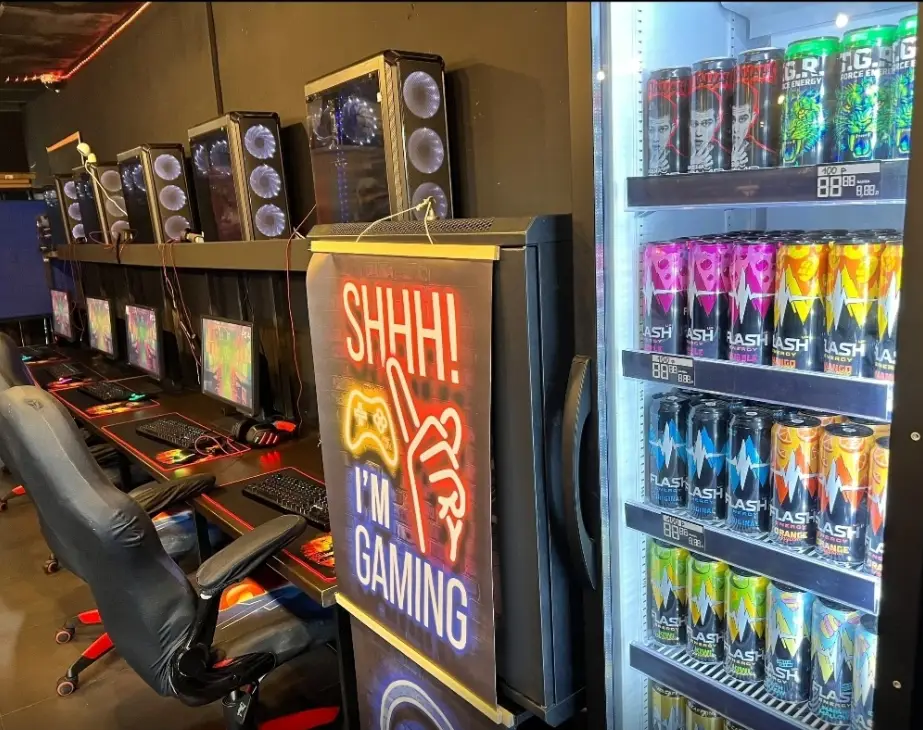 Изображение клуба V/S № 4