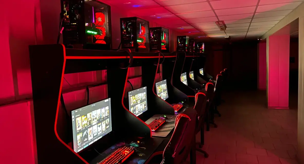 Изображение клуба Mad squad № 2