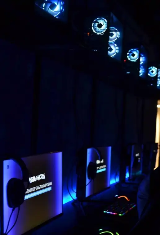 Изображение клуба HEAD HOOK № 5