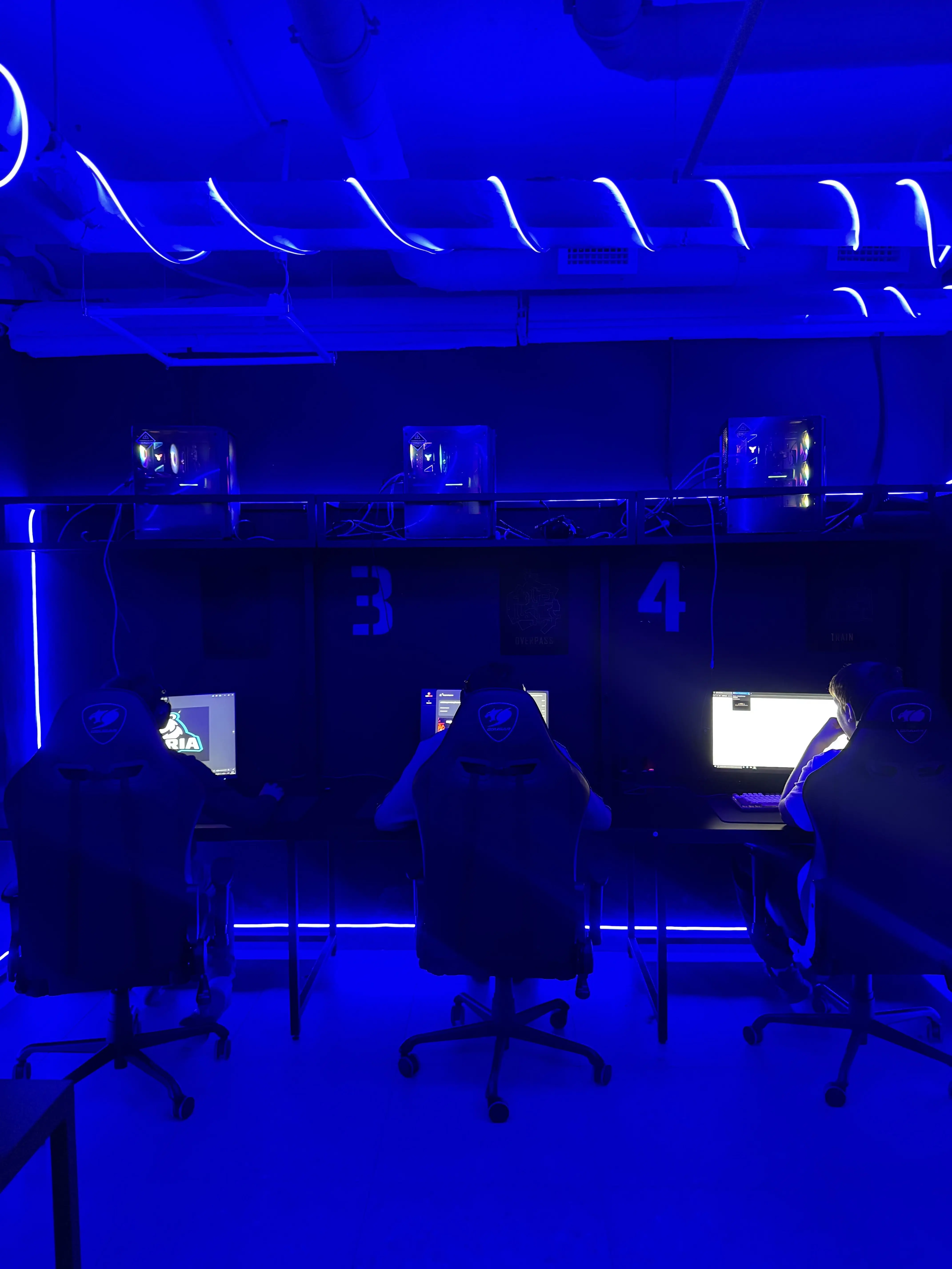 Изображение клуба CYBERIA № 6