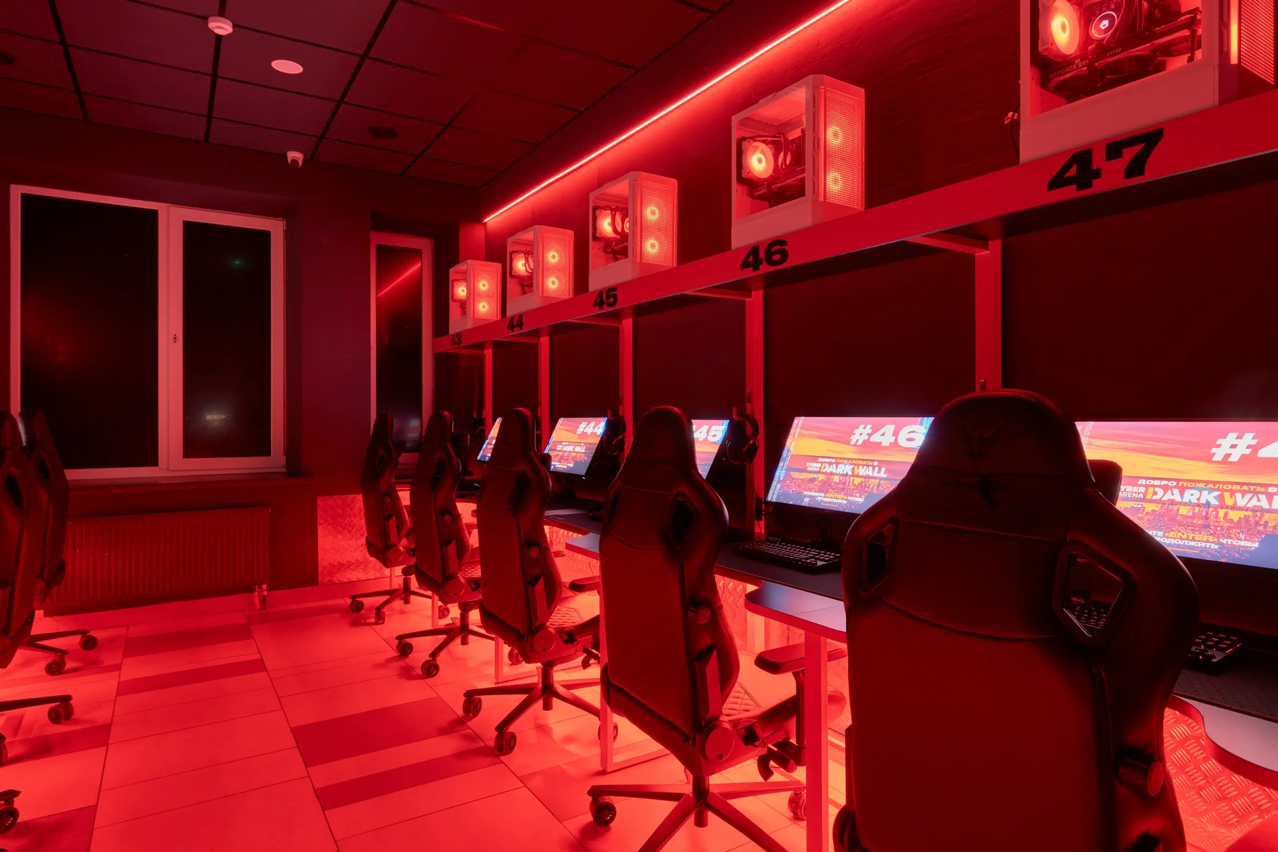 Изображение клуба DARKWALL БОЛЬШЕВИКОВ № 9