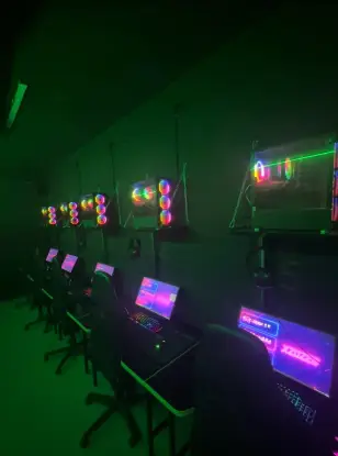 Изображение клуба Zerg Cyber Cafe № 1