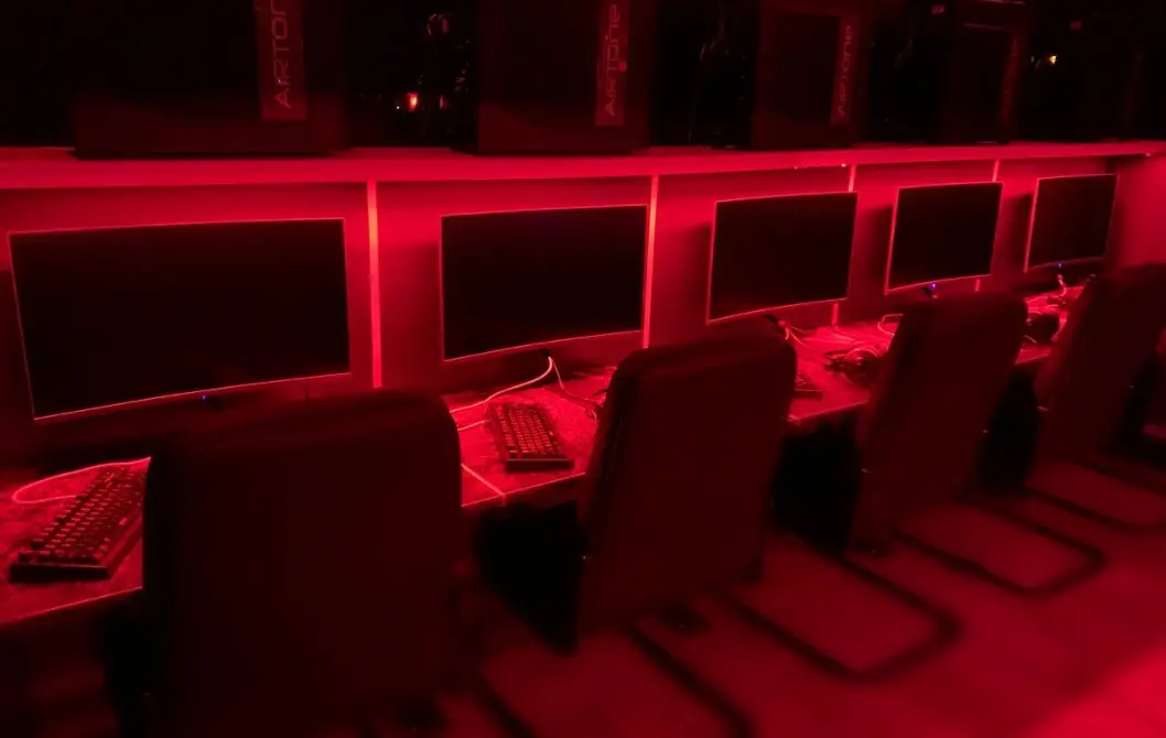 Изображение клуба Esc lvl44 № 4