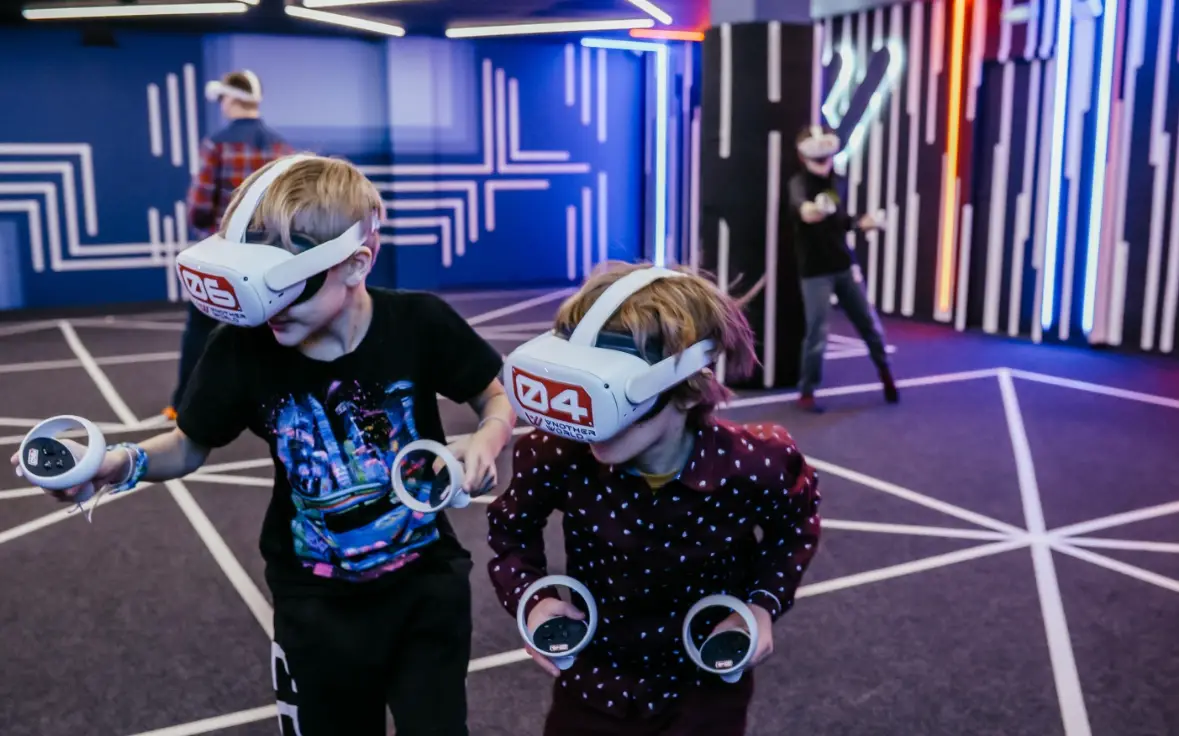 Изображение клуба Another World № 6