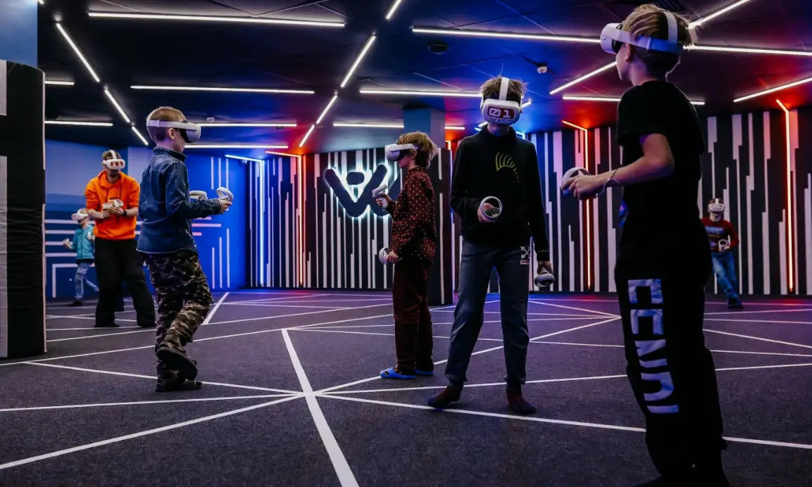 Изображение клуба Another World № 5