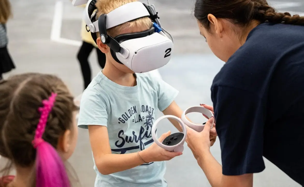 Изображение клуба Галактика № 4