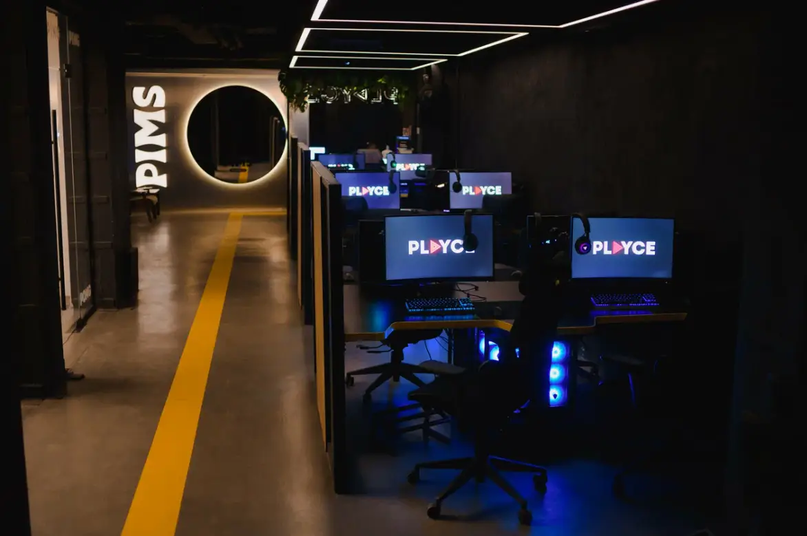 Изображение клуба Playce № 1