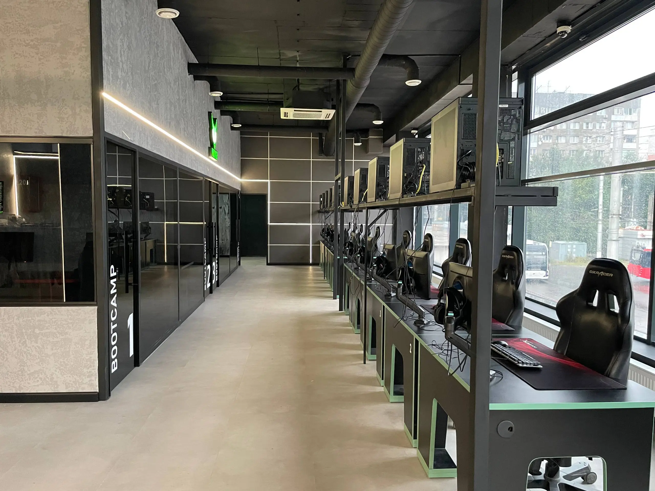 Изображение клуба VOLTAGE № 10