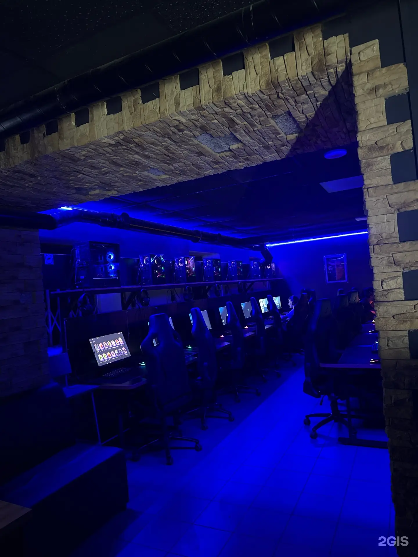 Изображение клуба Majestic № 1