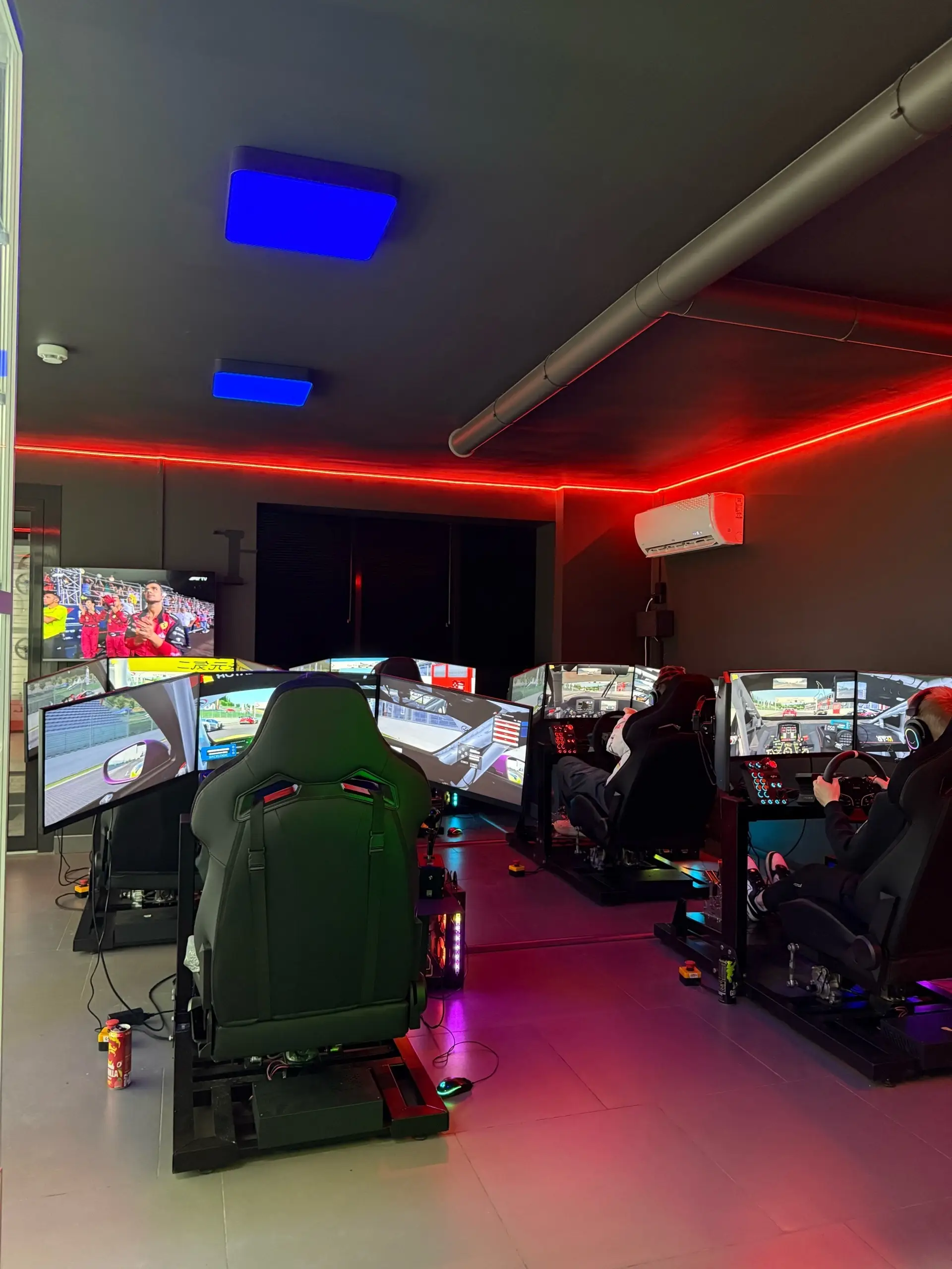 Изображение клуба VR simracing Adrenaline № 6