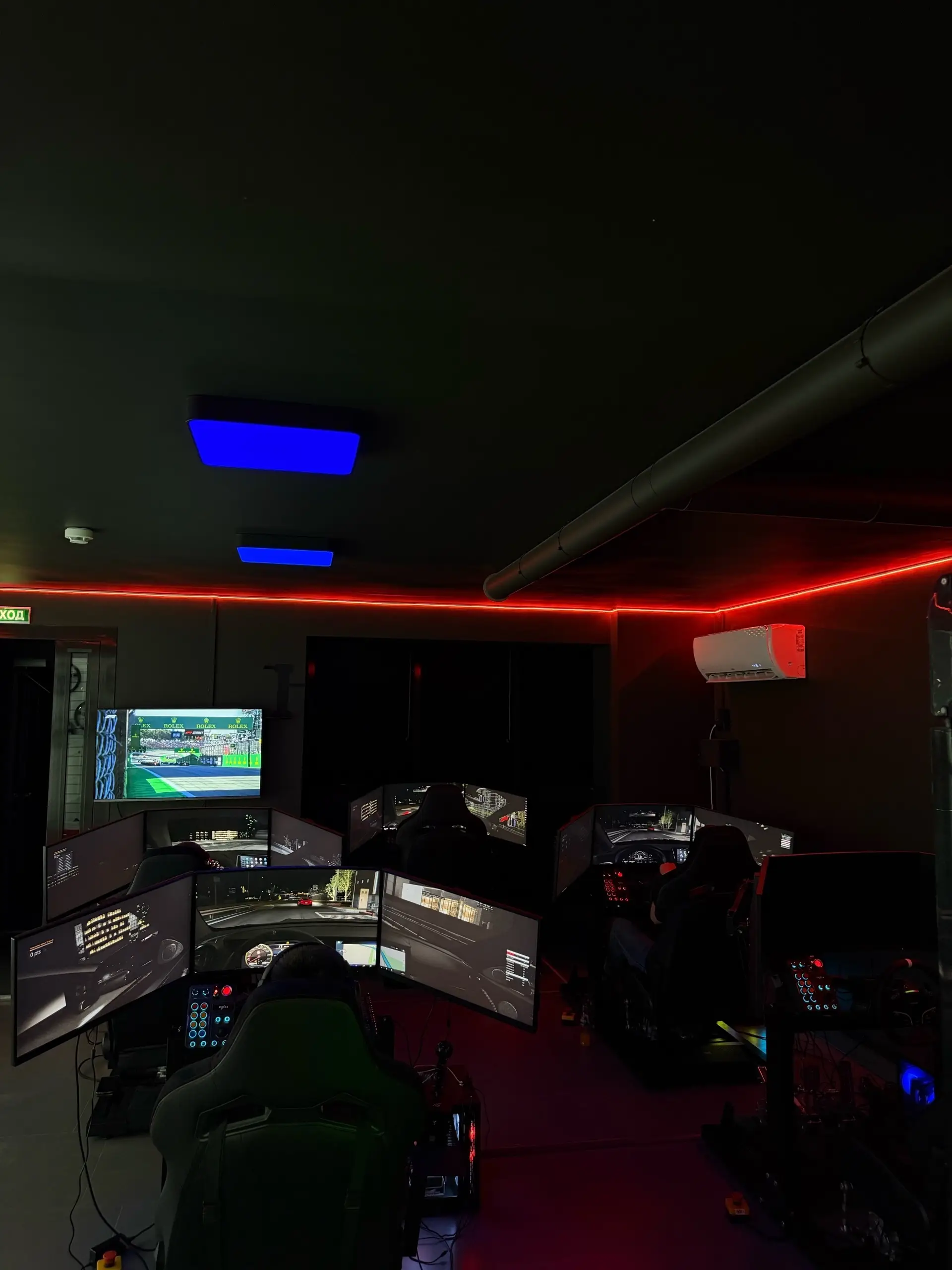 Изображение клуба VR simracing Adrenaline № 3