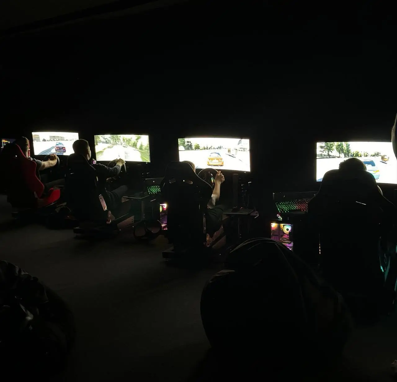 Изображение клуба M4 Автосимуляторы № 1