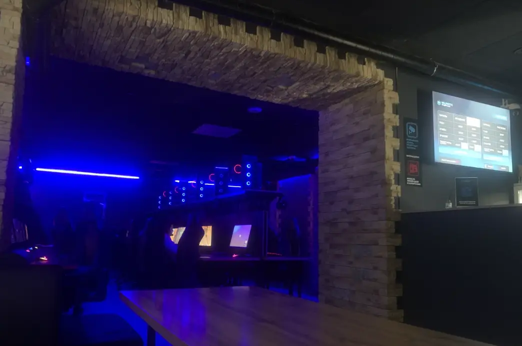 Изображение клуба Majestic № 4