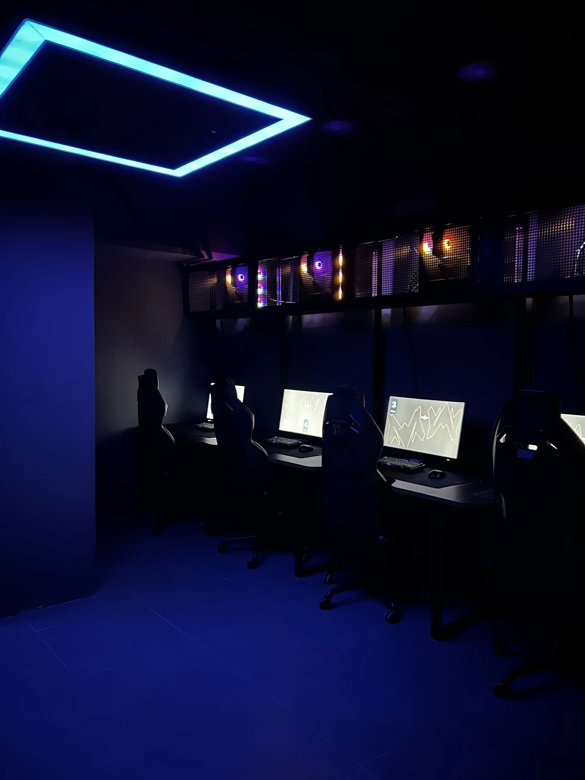 Изображение клуба Summit № 2