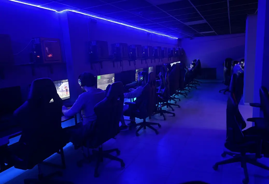 Изображение клуба B3 № 1