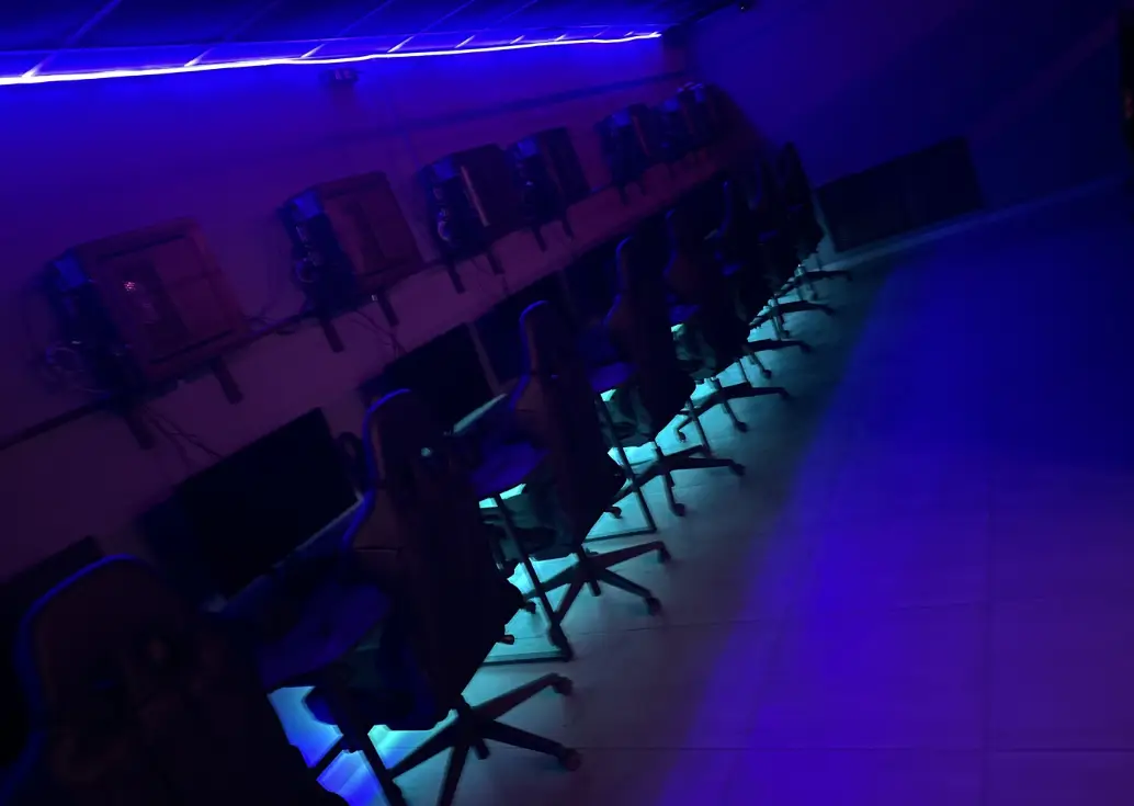 Изображение клуба B3 № 6