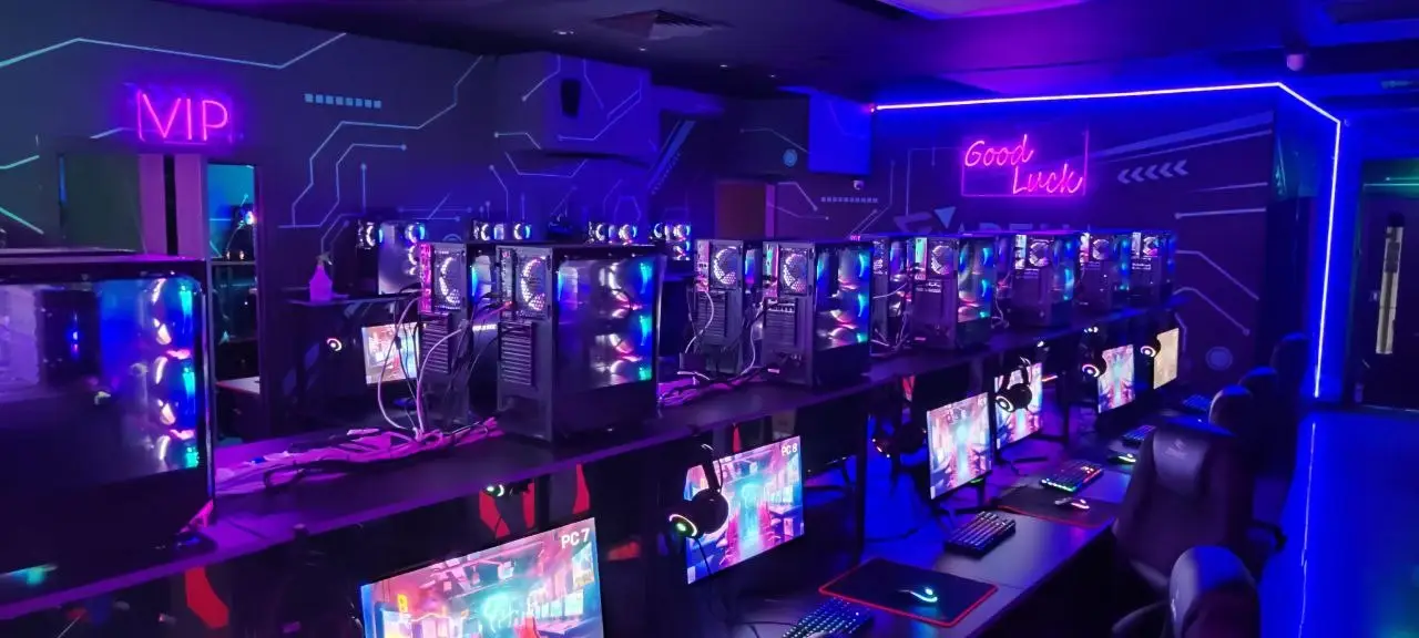 Изображение клуба Арена № 6