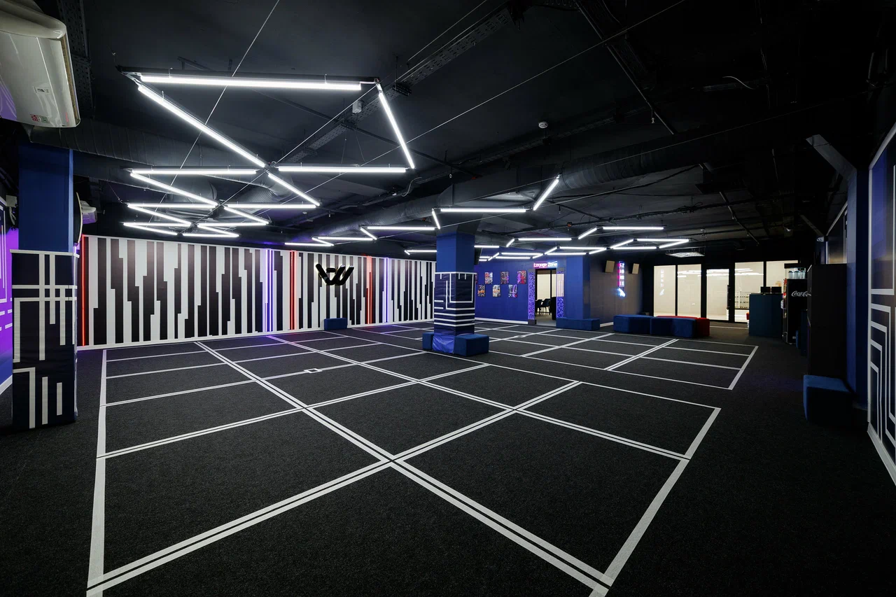 Изображение клуба Another World № 2