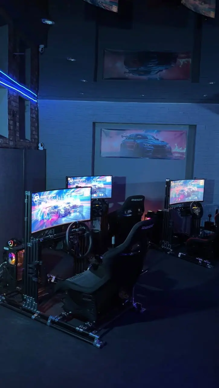 Изображение клуба Арена Рейсинг № 7