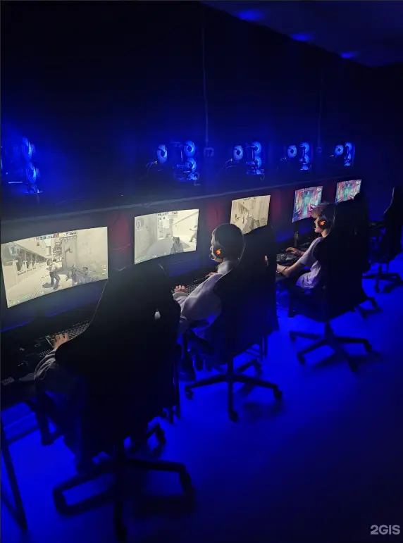 Изображение клуба M16 № 5