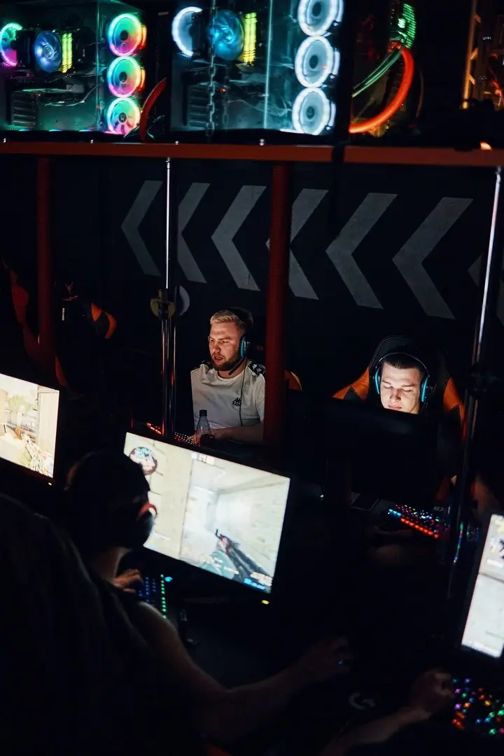 Изображение клуба Feniiix.Gg № 4