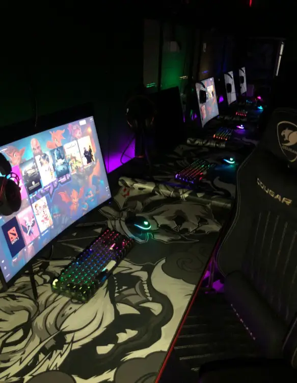 Изображение клуба Playboi № 3