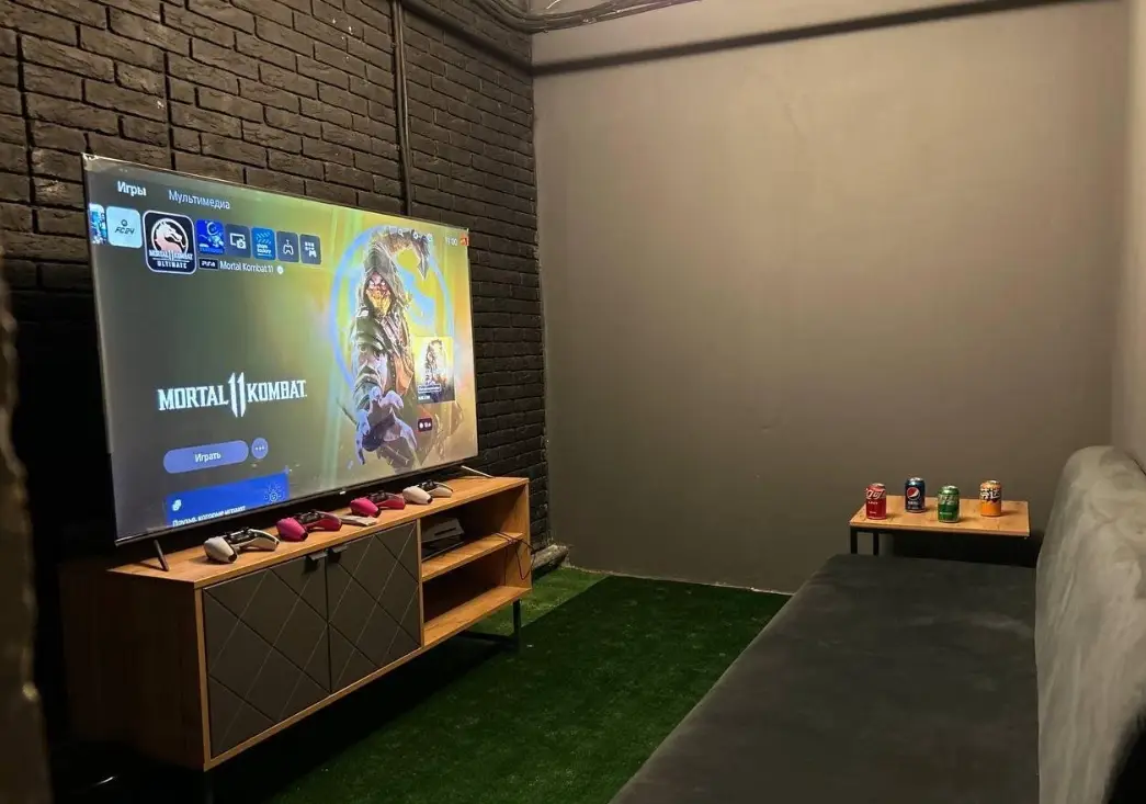 Изображение клуба Playboi № 2