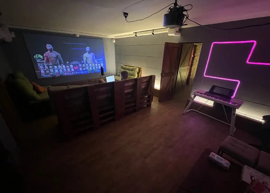 Изображение клуба FriendsZone № 5