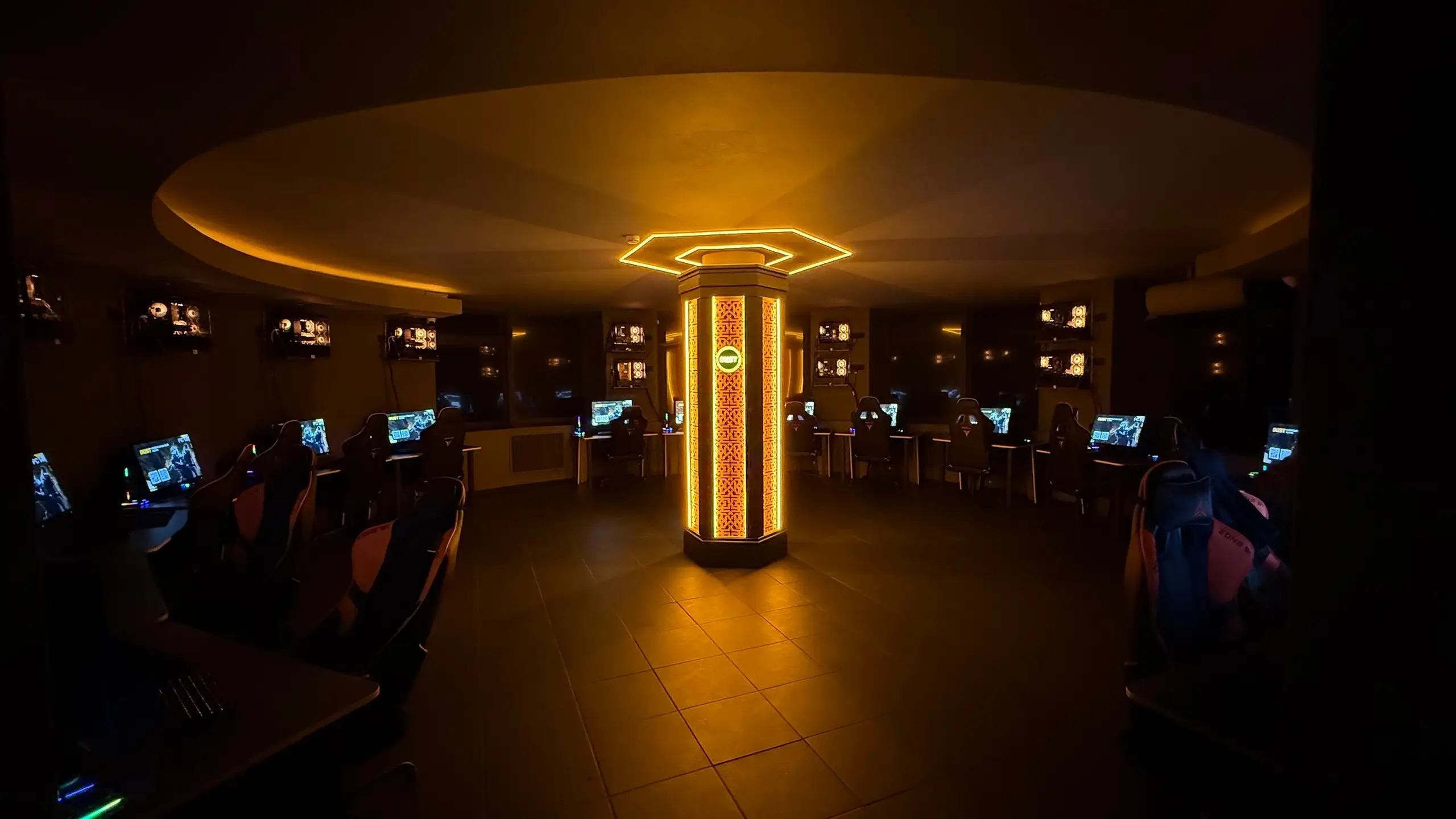 Изображение клуба Dust № 2