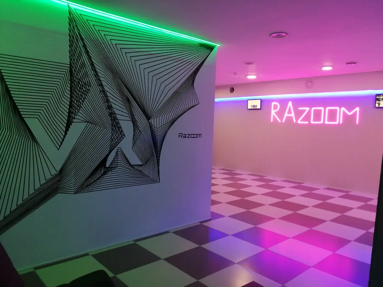 Изображение клуба Razoom № 4