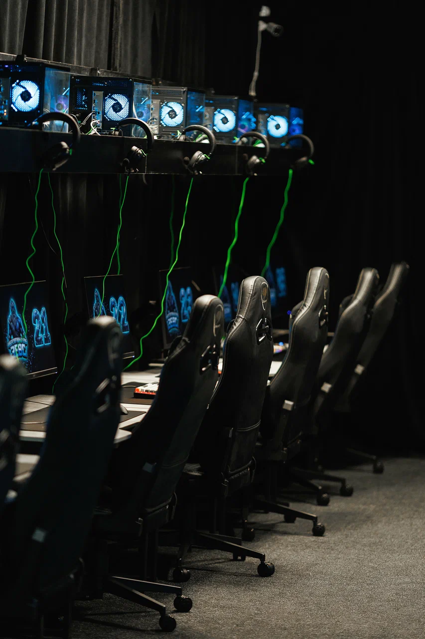 Изображение клуба Зевс № 3