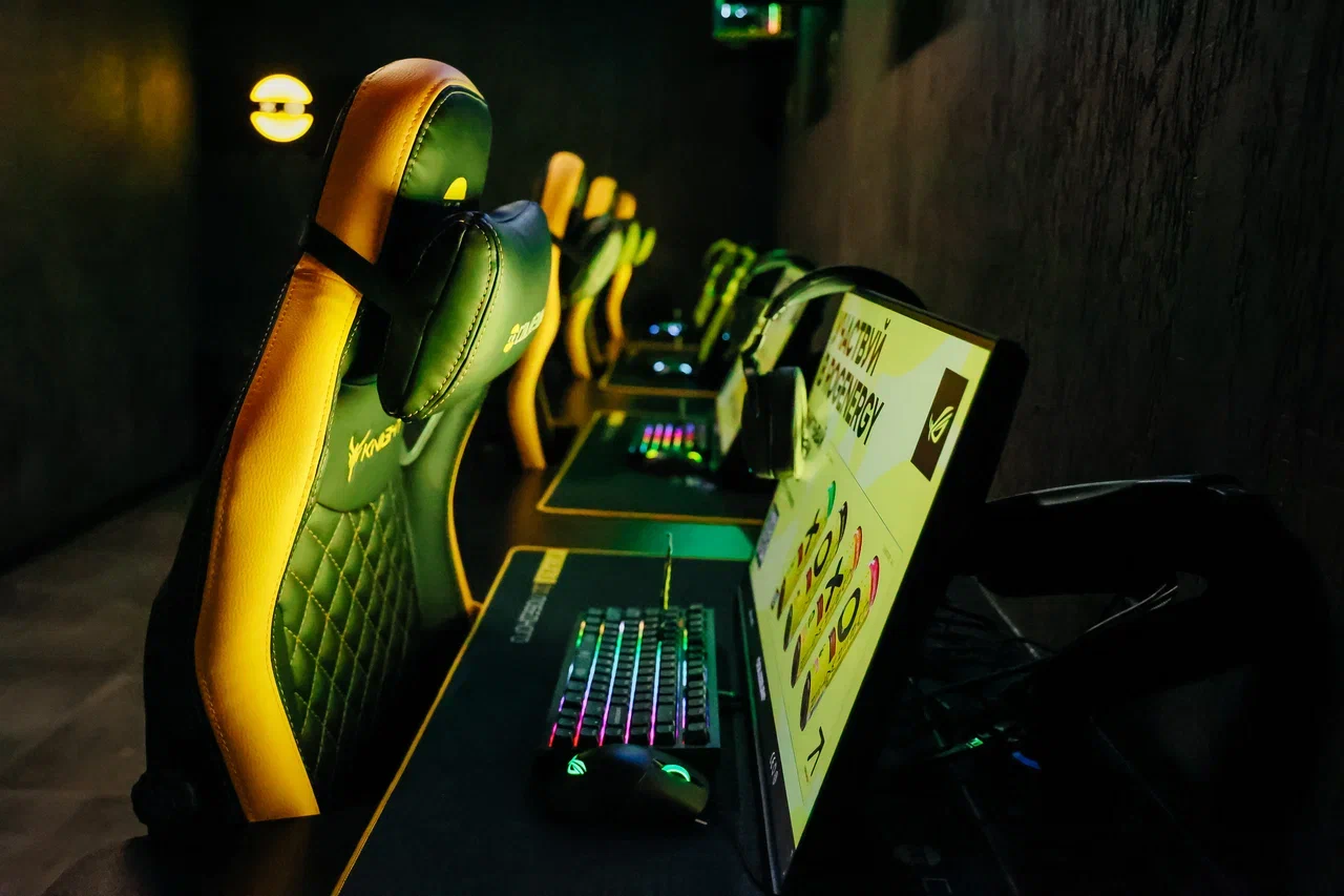 Изображение клуба COLIZEUM Грис Молл № 1