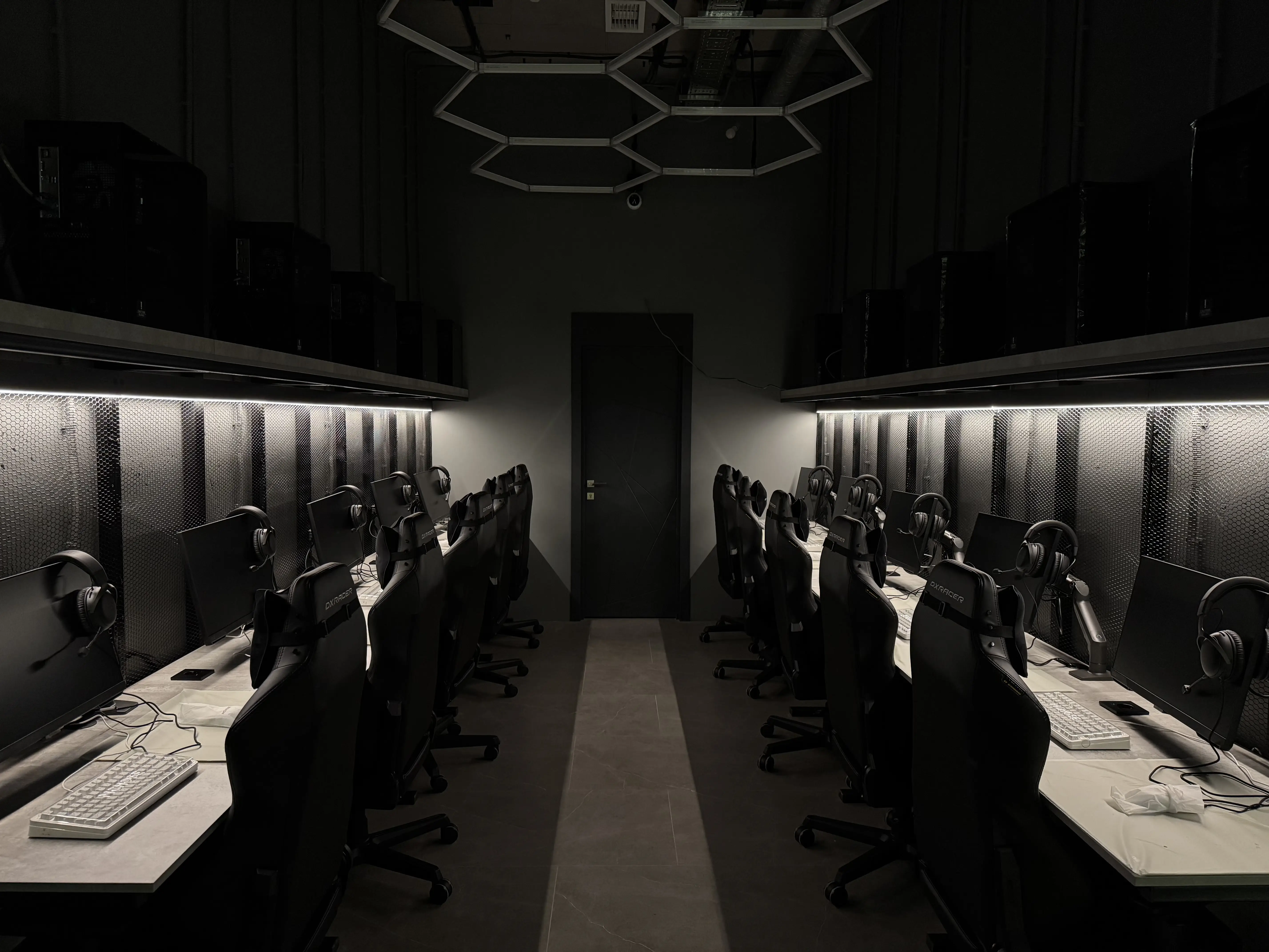 Изображение клуба UTOPIA № 1